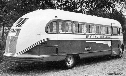 1941 Santa Fe Trailways Aerocoach Model-EFI.jpg